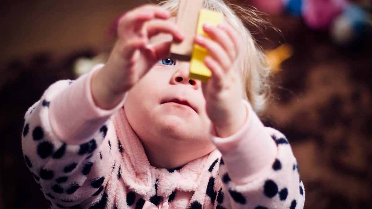 why-does-my-toddler-headbutt-me-coloringfolder